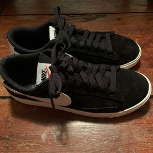 Nike black Blazer sneakers